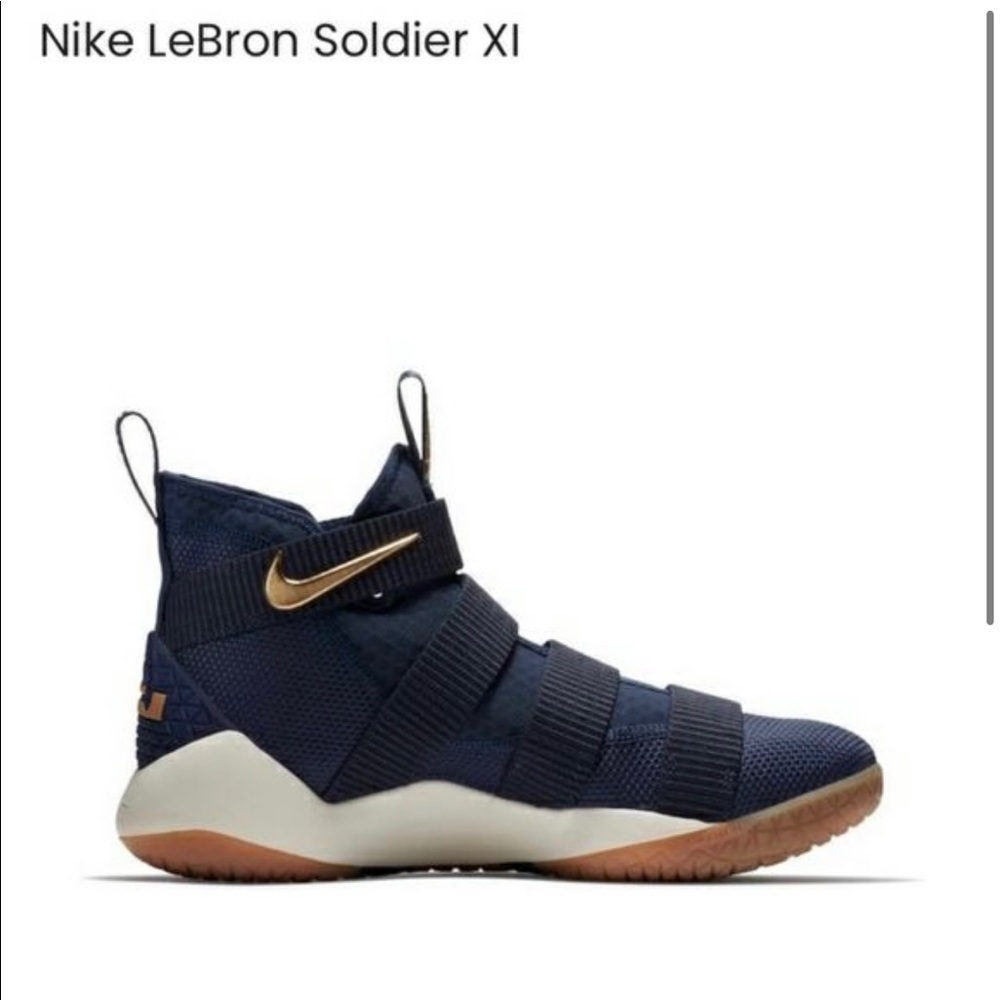Nike Zoom Lebron James Soldier XI sneakers Size 11.5